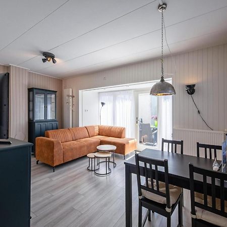 Holiday Home With Garden And Beach De Koog  Bagian luar foto